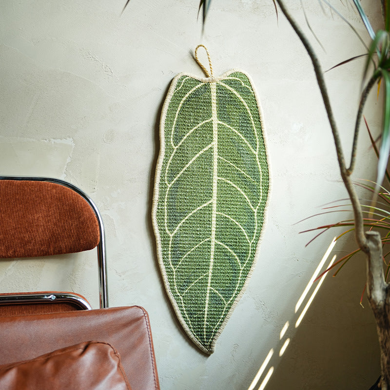 Hanging Sisal Cat Scratcher Leaf Shape No Slip Durable For Claws