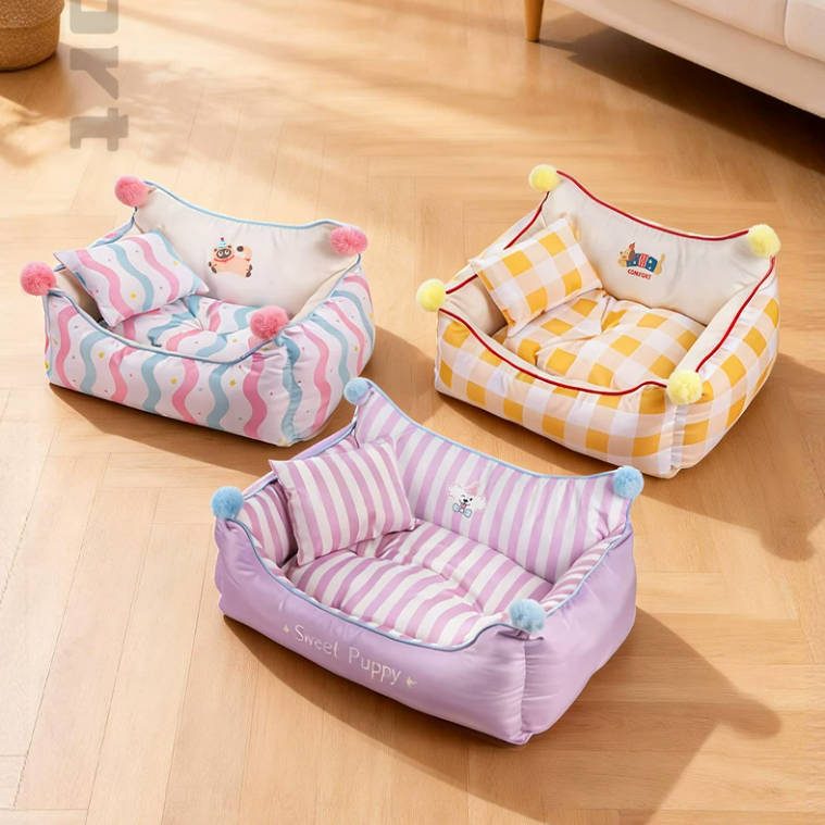 Cute Pet Sofa Sleeping Bed With Backrest No-Slip Pet Bed With Pillow