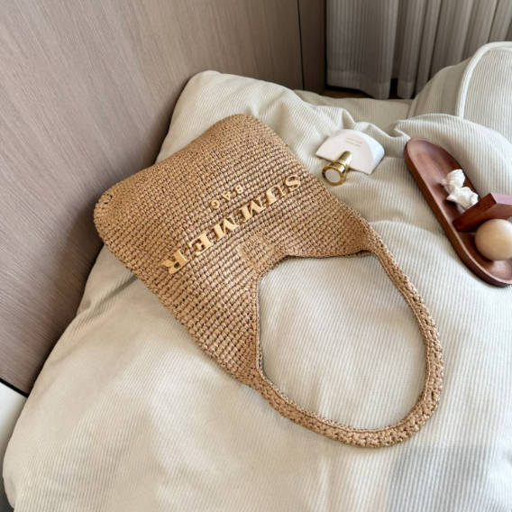 Sac fourre-tout à poignée en crochet fraise fait main